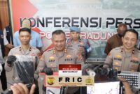 Foto: Kapolres Badung AKBP M. Arif didampingi Kapolsek Kuta Utara (Red/Humas Res Badung)