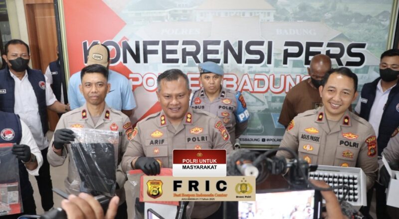 Foto: Kapolres Badung AKBP M. Arif didampingi Kapolsek Kuta Utara (Red/Humas Res Badung)