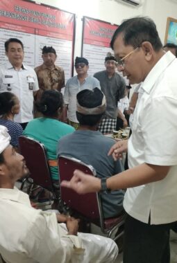 Perbekel Pacung Apresiasi Langkah Bupati Buleleng Awasi Penyaluran Bantuan Sosial