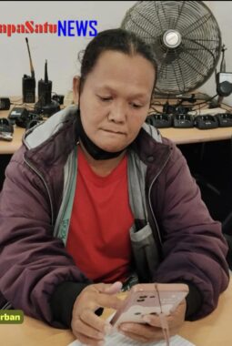 KONCO JUALAN KUE JADI MUSUH: LINDA DIDUGA BOBOL ATM MILIK TINA LENA, RUGI RP80 JUTA “Korban desak polisi jerat pelaku sesuai UU ITE & UU Perbankan, jangan tebang pilih”